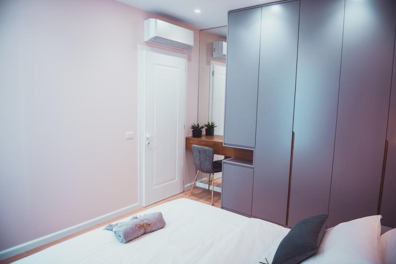 Tam Skanderbeg Square City Center Apartment No2 Тирана Екстериор снимка